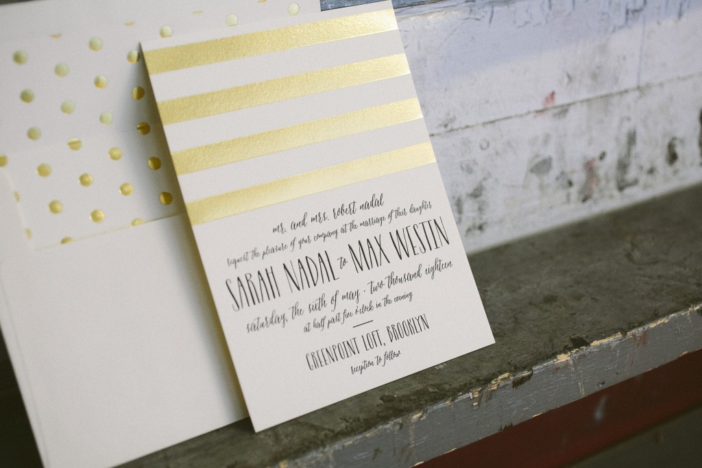 cusotm-wedding-invitations